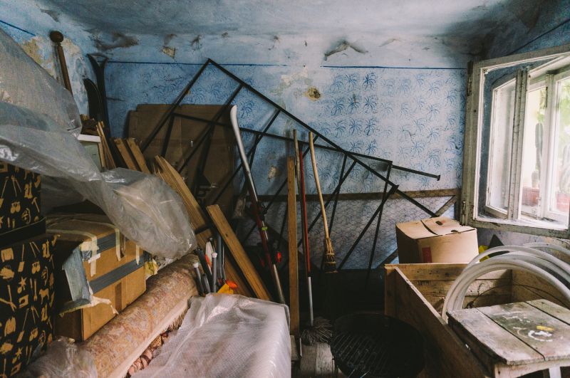 Pre-Move Junk Clearing