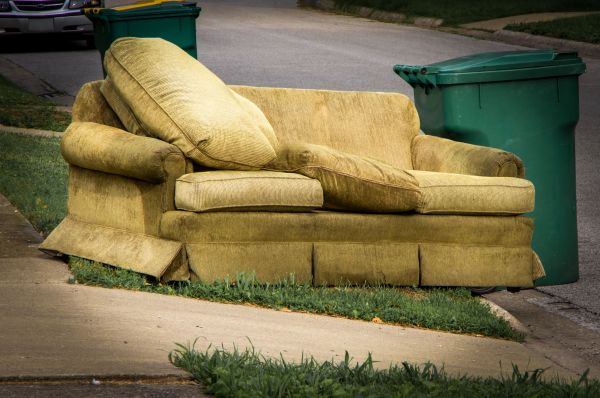 Sofa Removal Service in Edmonds