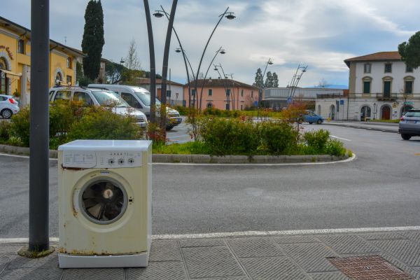 Washing Machine Removal in Edmonds